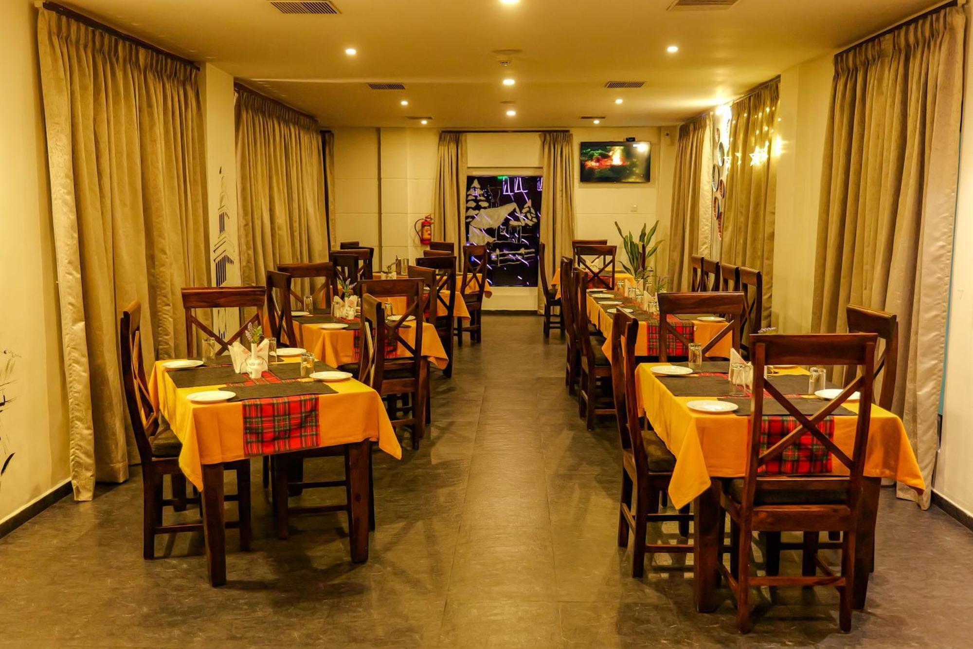 Hotel Narendra Central Muvattupuzha Экстерьер фото