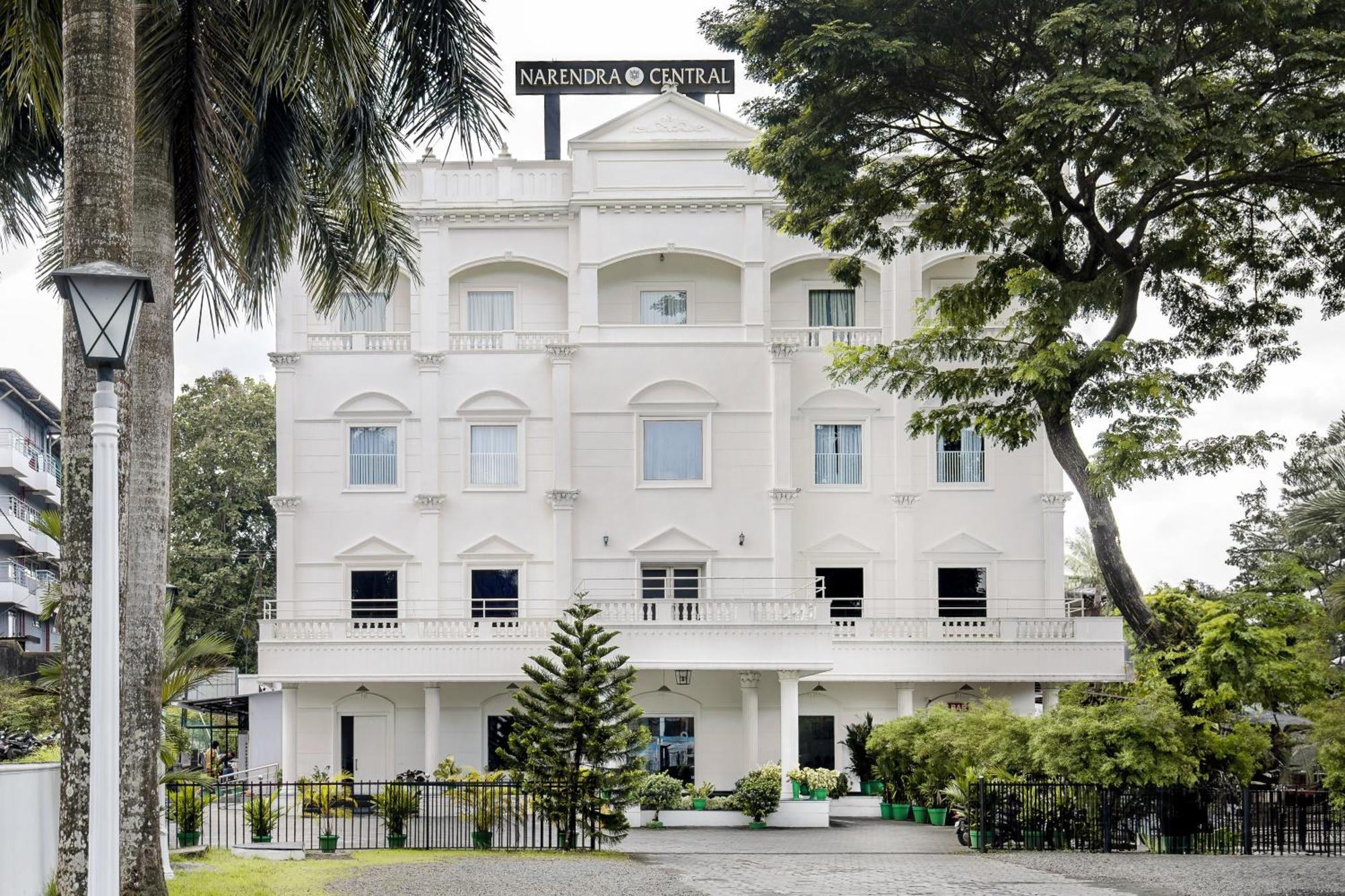Hotel Narendra Central Muvattupuzha Экстерьер фото